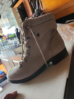 Womens Boots