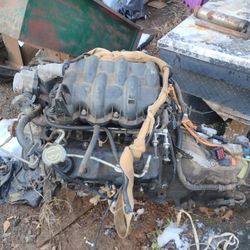 Ford Motor And Transmission 