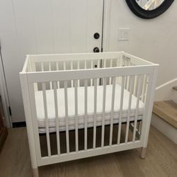 Crib For Baby White 