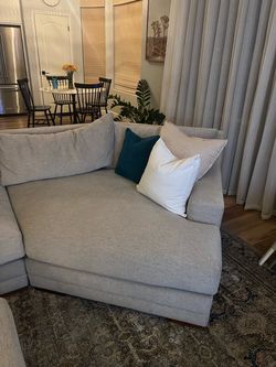 Sofa piece