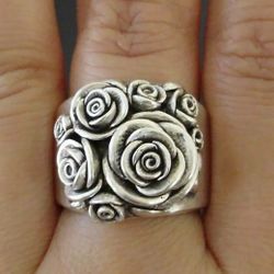 Ladies Rings 7-10,$25 each obo