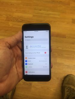 iPhone 7 32GB sprint/boost only