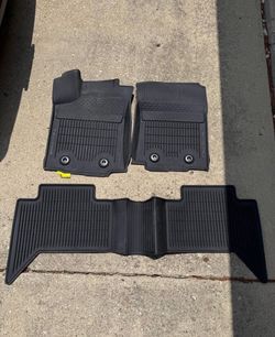 2022 Toyota Tacoma Rubber Car Mats OEM