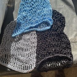 Blue gray, and black hairnets