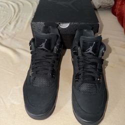 Jordan 4 Black Cat Size 9.5