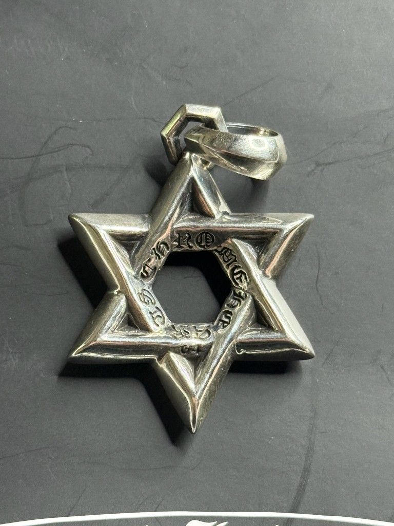 Chrome Hearts Star Of David Pendant & Paper Chain Necklace