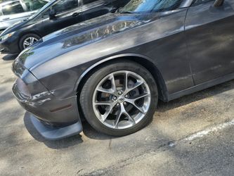Challenger rims no scrapes