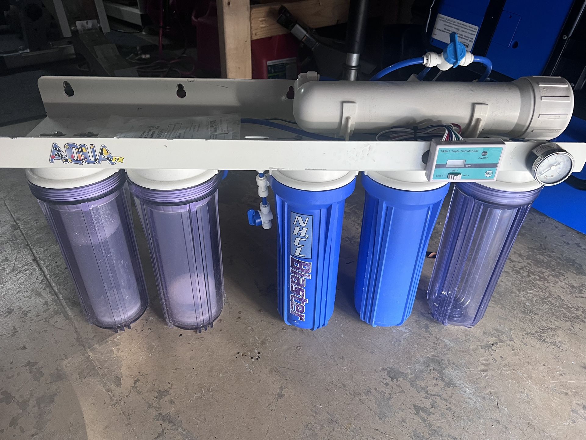 Rodi reverse osmosis water unit for aquarium