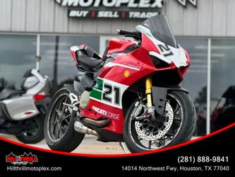 2024 DUCATI PANIGALE V2 BAYLISS