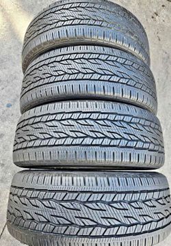 🏁tires 255_55R20 Continental brand Tires usadas en perfecta condición 80%life set of (4) .