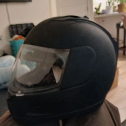 Icon alliance xl 62cm motorcycle helmet with hydradry lining 50$