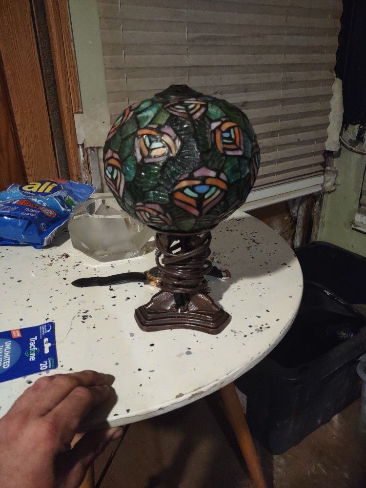 Authentic Tiffany's Style "Ting Shen" Lamp