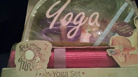 Starring Me Yoga Set