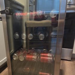 Like NEW Beverage cooler