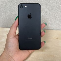 iPhone 7 32GB Unlocked 