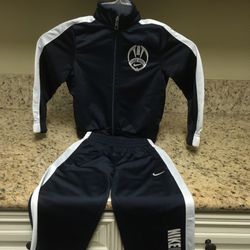 Size 4T Nike Set 