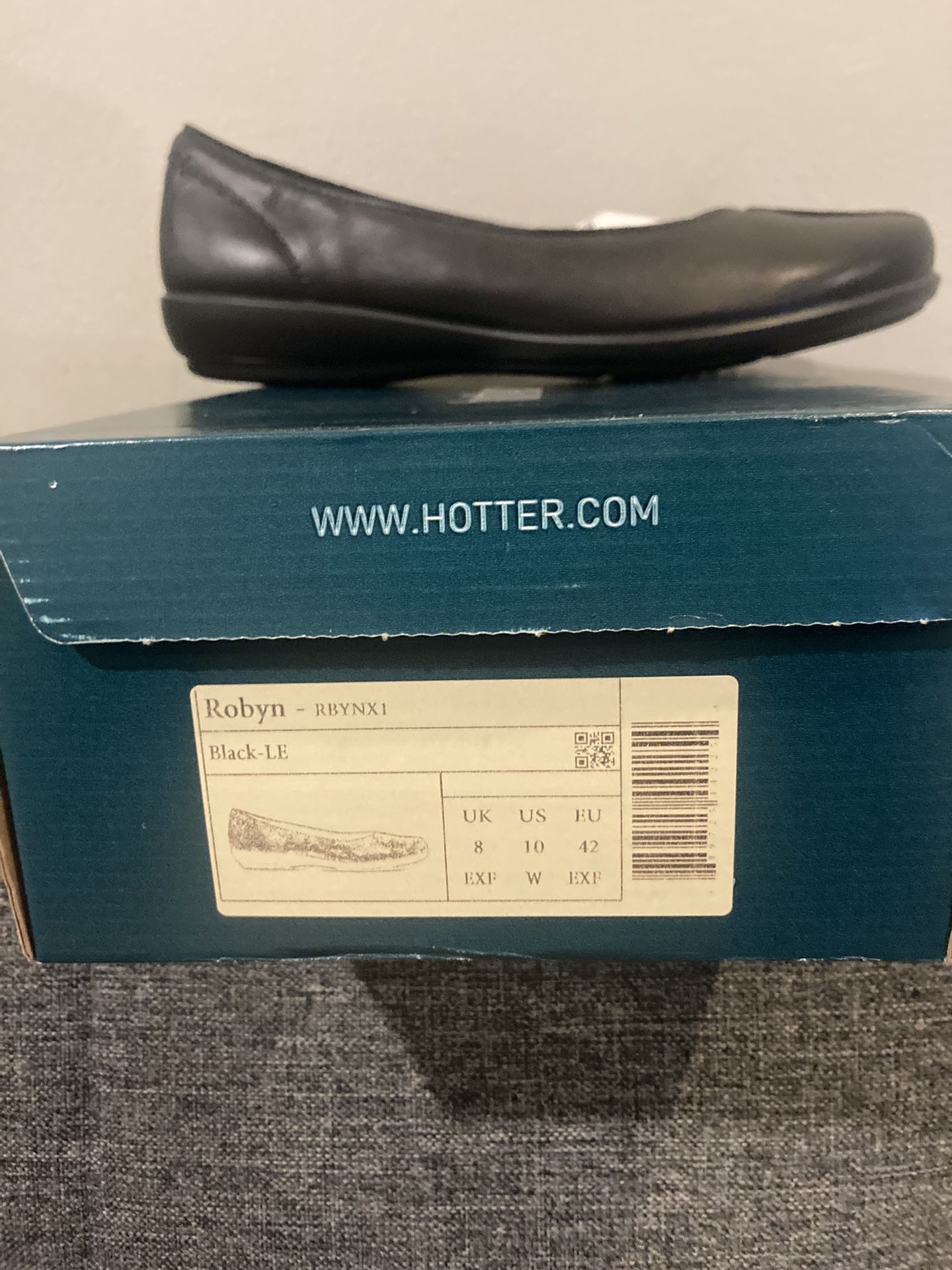 Black Leather Ballet Flats