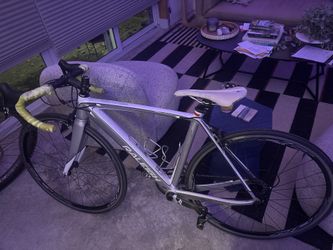 Raleigh Full Carbon Road Bike