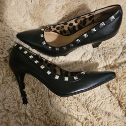 Women's Heels Size 6.5 & 7