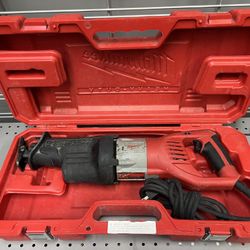 Milwaukee Orbital Supper Sawzall - 6538-21