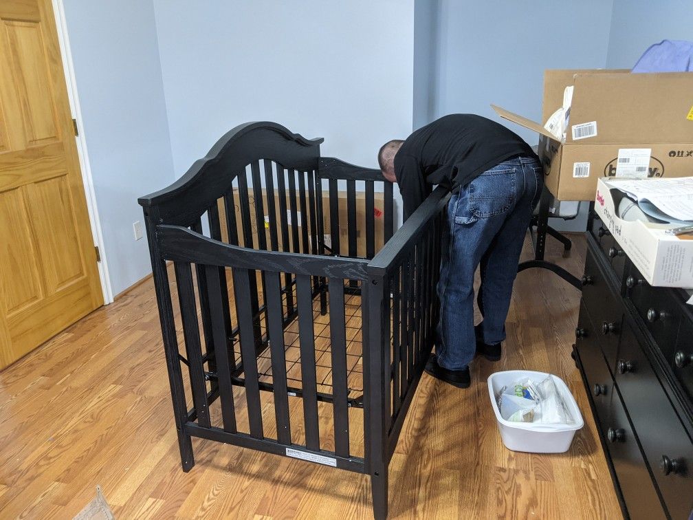 Delta Crib W/ Nightstand, Toddler & Full Bed Rails (Includes Free Mattress)