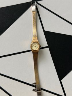 UNTESTED Ladies SEIKO WATCH 28-30mm