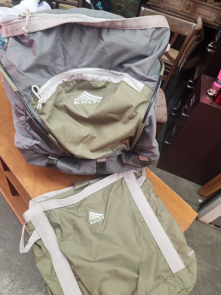 Kelty Camp Haulder Whit Camp Carton Bag