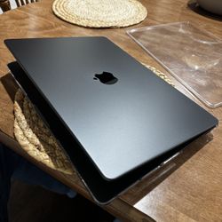 2024 MacBook Pro - 14-inch Screen