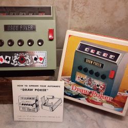 VINTAGE 1971 DRAW POKER CORDLESS ELECTRIC FULL AUTOMATIC GAME IN BOX