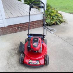 Toro Personal Pace Self Propelled Recycler Lawn Mower 7.25 HP