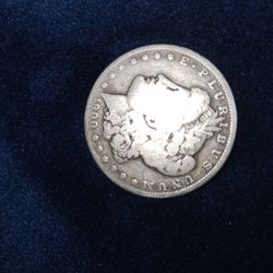 1 Ounce Silver 1900 Dollar. Many Stories On This One..