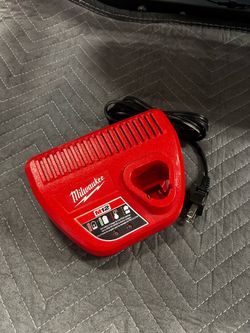 Milwaukee M12 charger