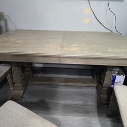 Dining Table Set