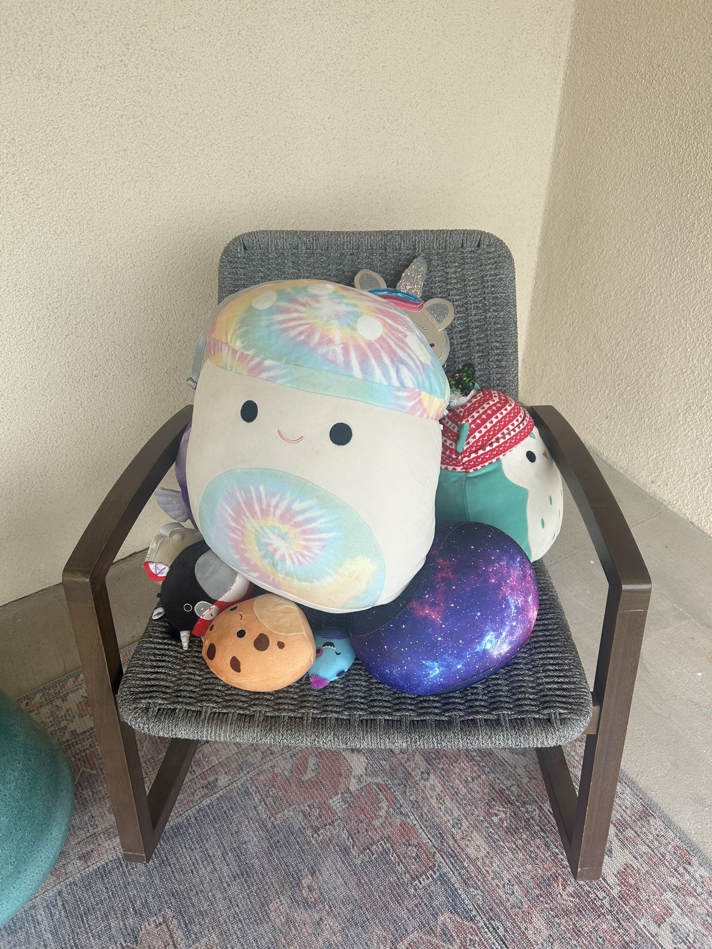 Assorted Squishmallows/stuffed Animals/toys