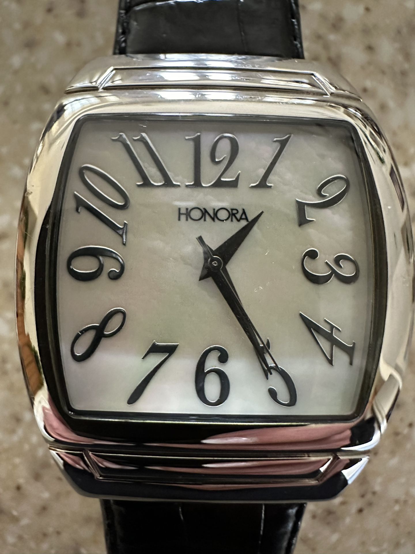 Honora watch