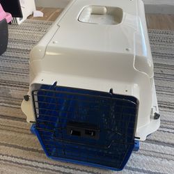 Brand new cat carrier kennel crate