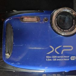 Fujifilm FinePix X Series XP70 16.4MP Digital Camera Waterproof