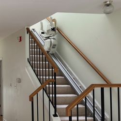 ACORN SUPERGLIDE 130 STAIRLIFT 