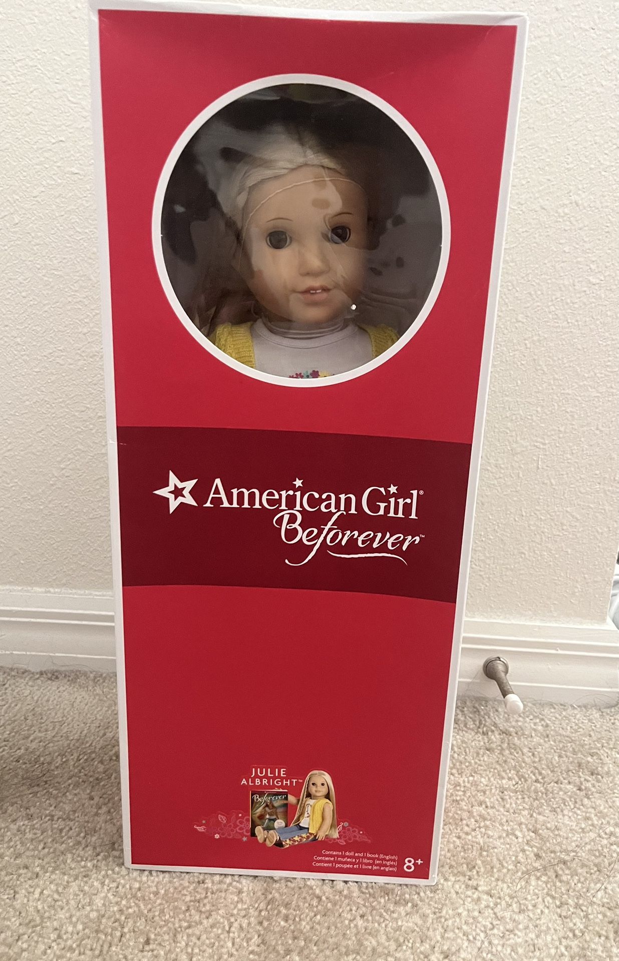 AMERICAN GIRL DOLL: Julie Albright