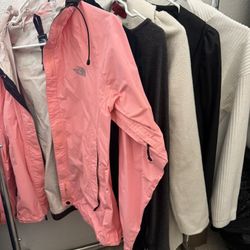 Women’s Xsmall And Small Tops $15 For All 