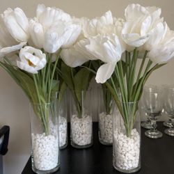 White Tulips Centerpieces In Glass