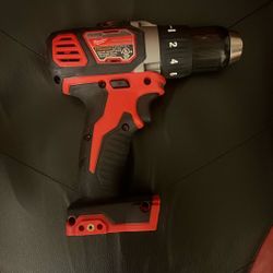 Milwaukee power tools( No battery)