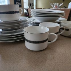 20 pc Farberware Dynasty Platinum