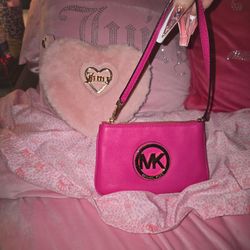 Mini Michael Kors wristlet bag PLUS JUICY COUTURE HEART PURSE