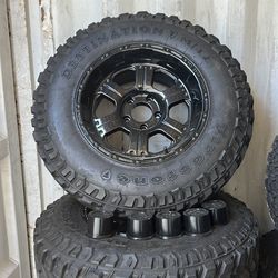255-75-17 Jeep Tires