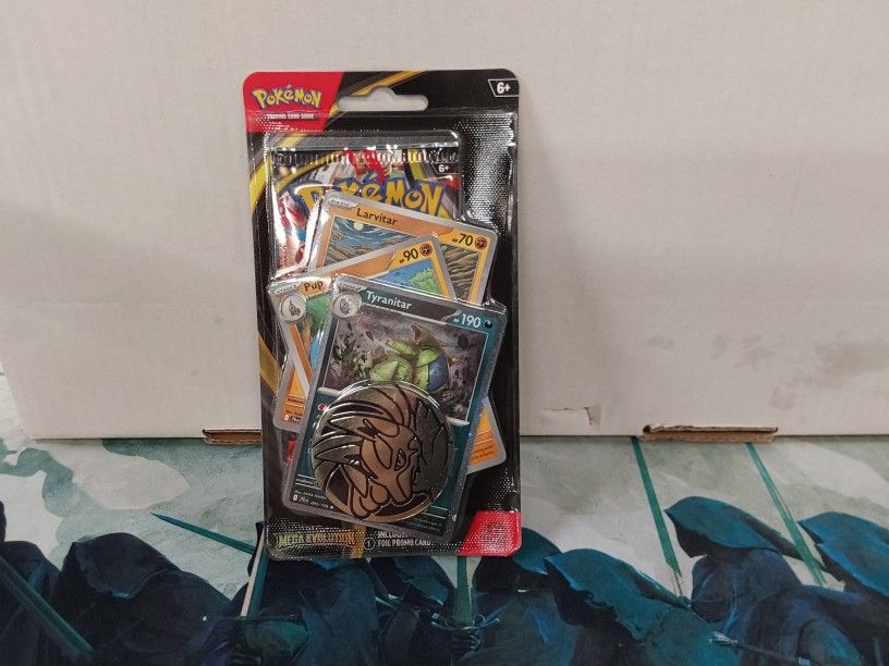 Pokemon Mega Evolutions Checklane Blister (Tyranitar)