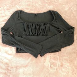Black Ribbed Ruched Long-Sleeve Crop Top