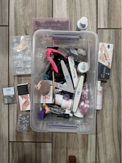 Full nail tech kit
