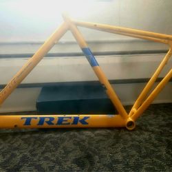 Trek Series 1000 