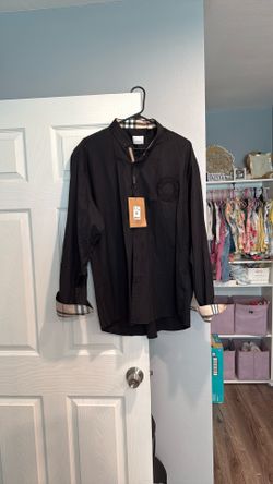 Button down Burberry Long Sleeve Dress Shirt